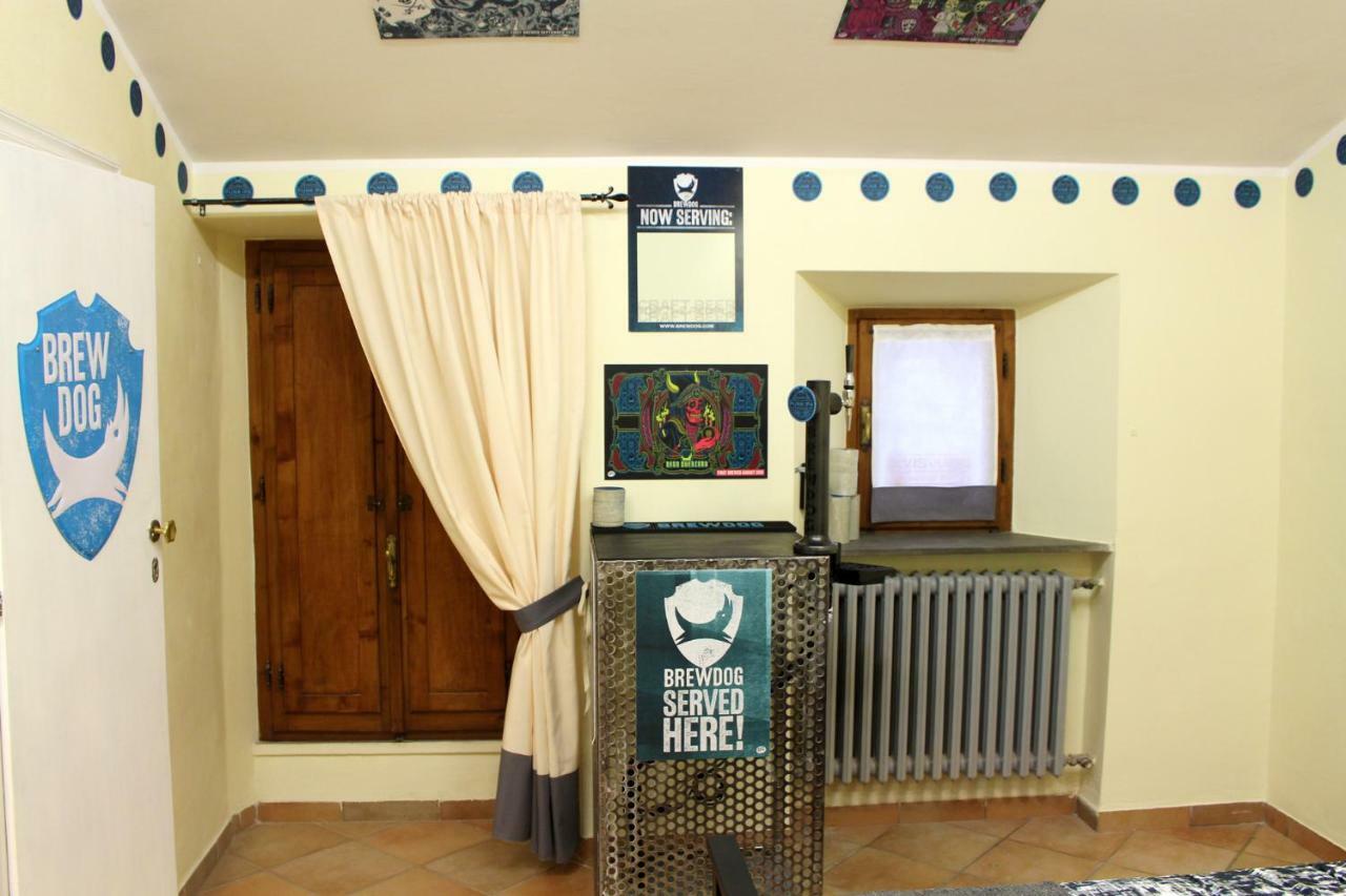 La Sosta Navarra Bed & Beer Γκούμπιο Εξωτερικό φωτογραφία