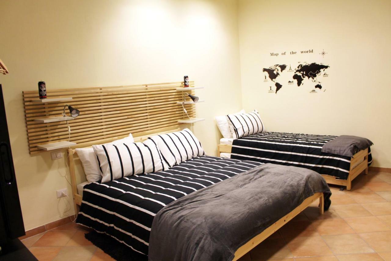 La Sosta Navarra Bed & Beer Γκούμπιο Εξωτερικό φωτογραφία